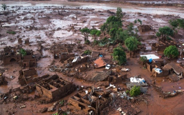 (Des)territórios da mineração: planejamento territorial a partir do rompimento em Mariana (MG)