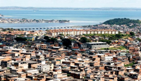 Gestão dos assentamentos informais no Brasil: estudo de caso em Salvador (BA)
