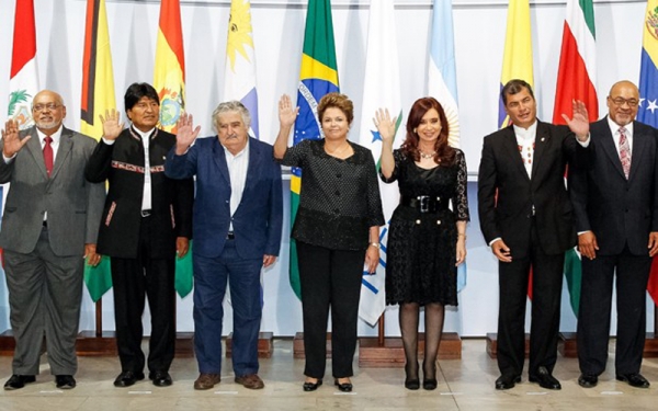A retórica da comparação | José Luiz Fiori