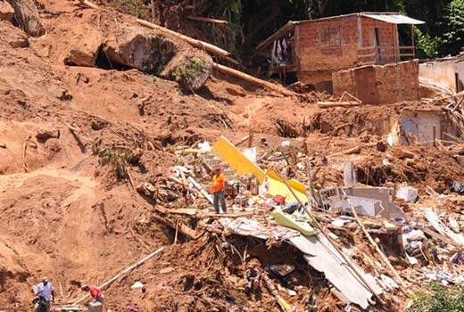 Ocupação territorial desordenada e fenômenos meteorológicos: uma combinação perversa