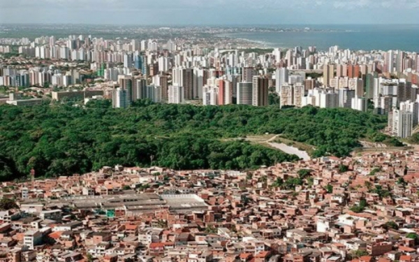Vazios ocultos: dinâmica urbana e acesso à educação básica em Salvador