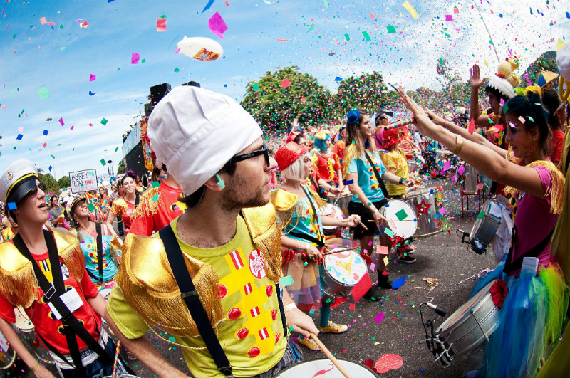 Relação entre o Carnaval e a cidade nem sempre é espontânea