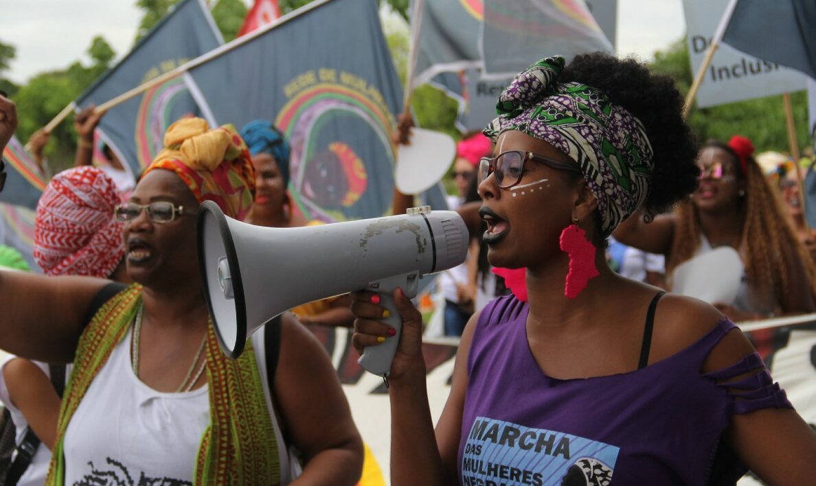 Mulheres e cidades: o 8 de março e o direito à vida urbana