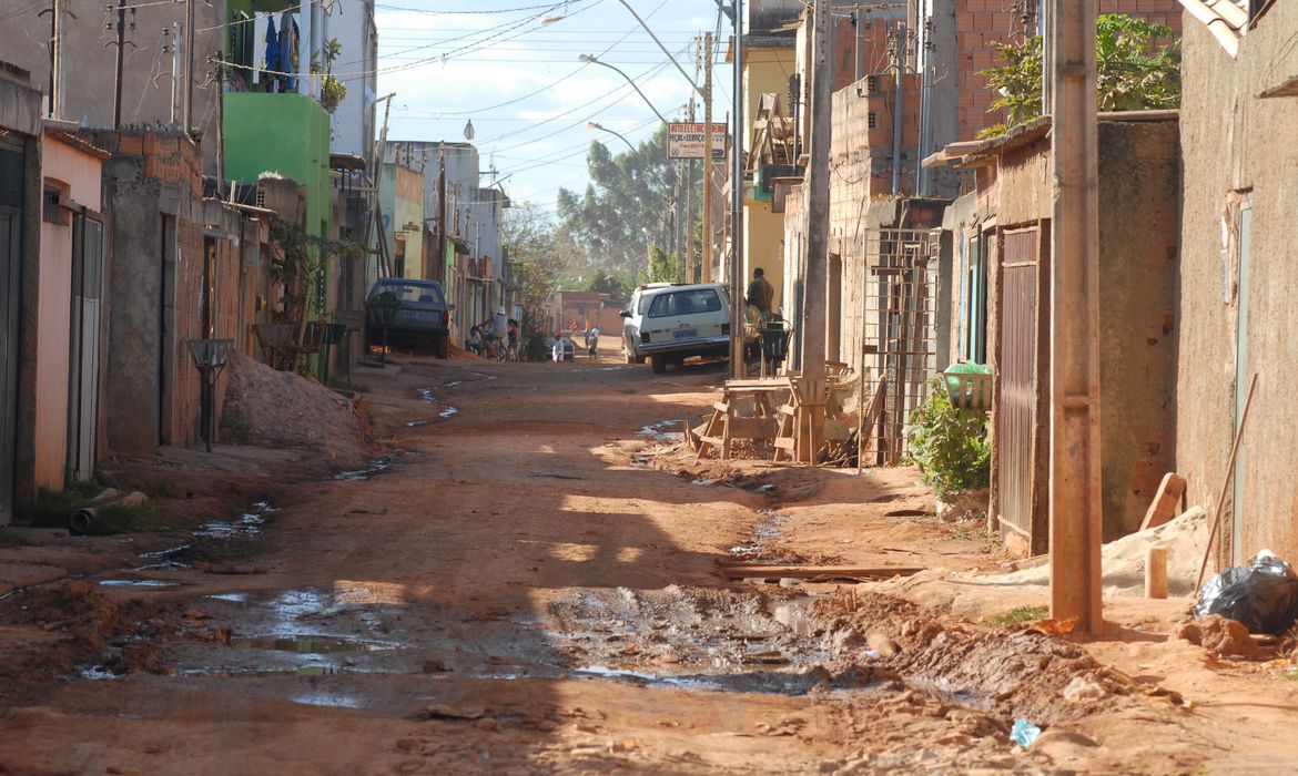 A pandemia de coronavírus e as desigualdades socioespaciais no Distrito Federal