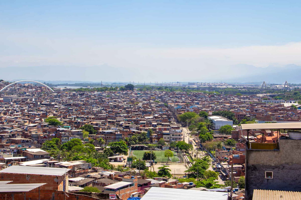“Urbanização sim, remoção não”. Entrevista com Adauto Cardoso sobre o livro Urbanização das Favelas no Rio de Janeiro