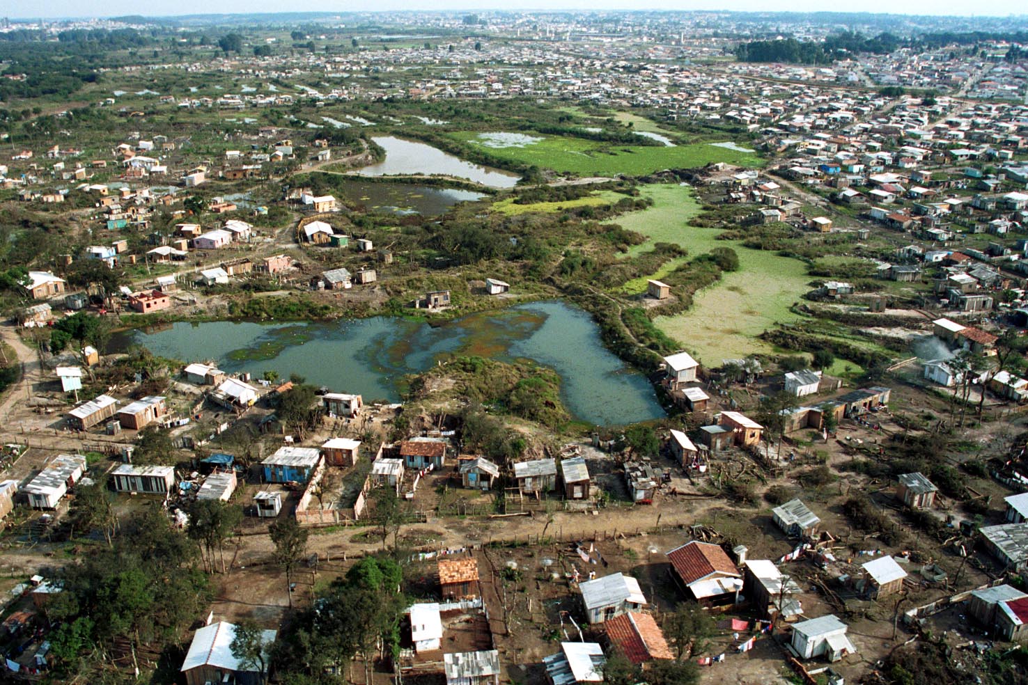 Urbanização de favelas no município de Curitiba