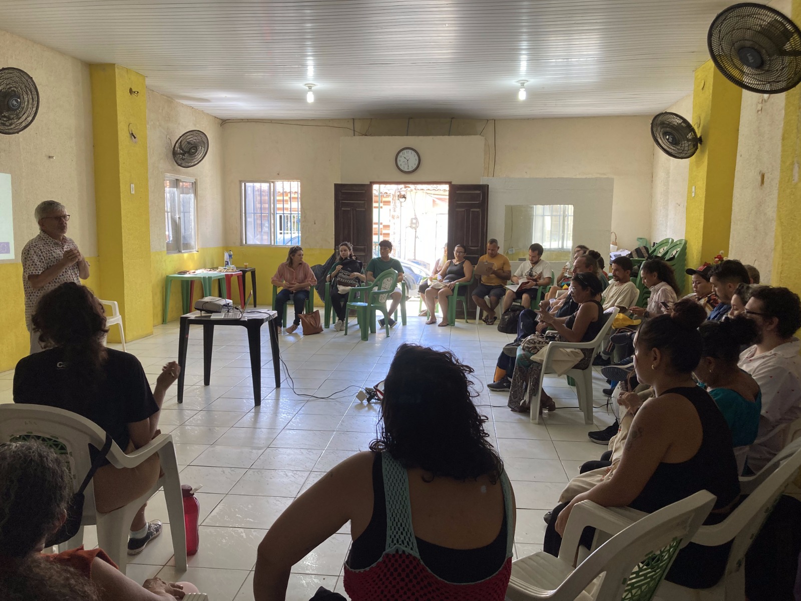 Fortaleza em disputa: direito à cidade e política urbana
