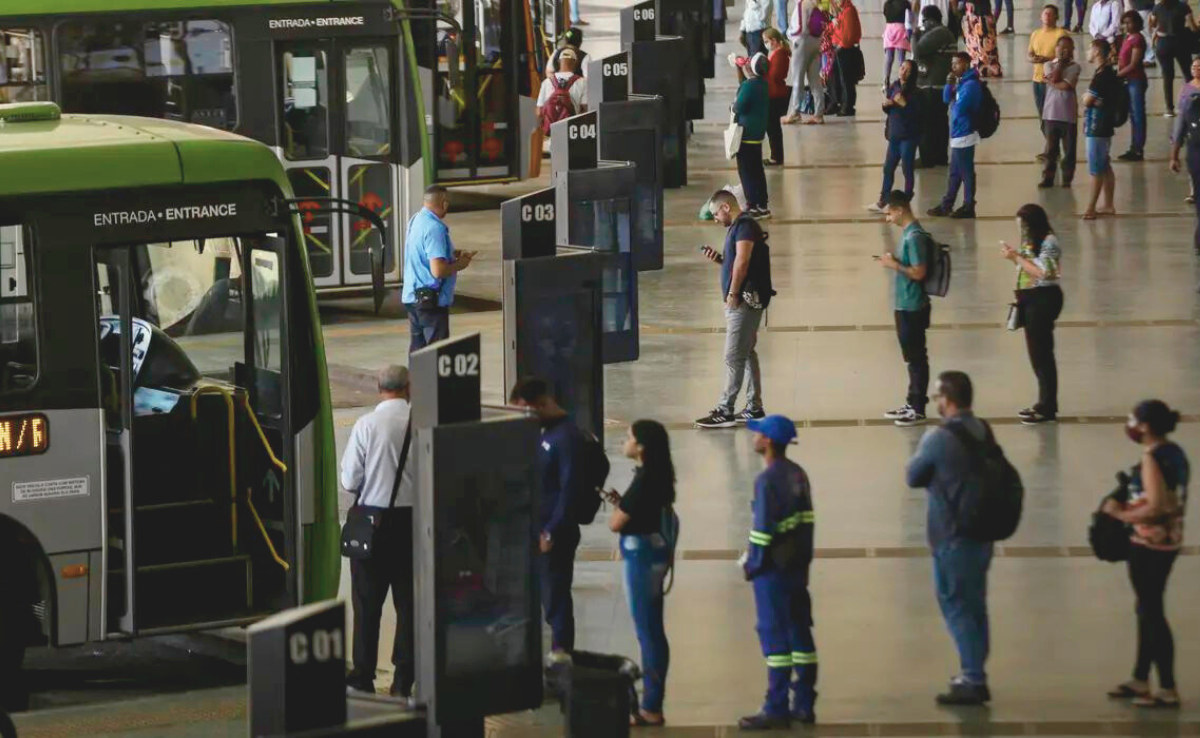 Revista Cadernos Metrópole n.60 | Mobilidade urbana e equidade