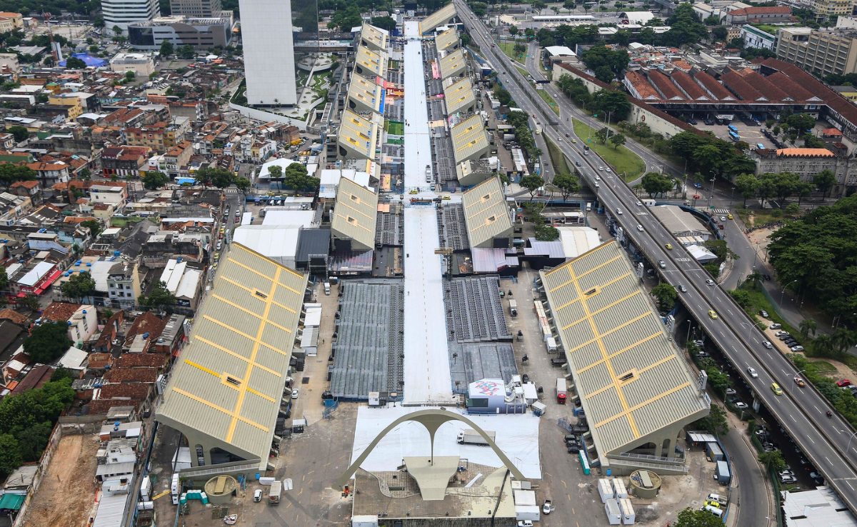Por que repetir os erros do passado? Prefeitura do Rio anuncia intervenção no Sambódromo com riscos de remoções e privatização